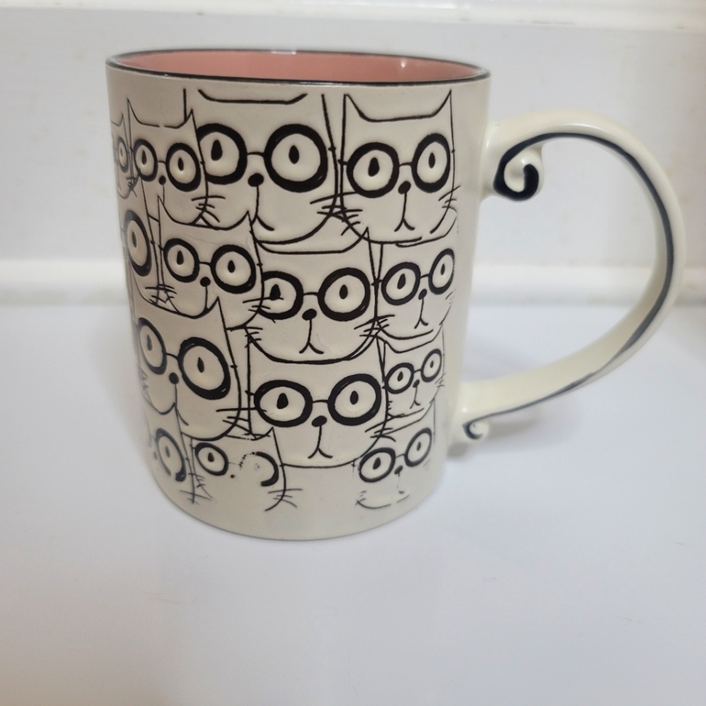 Spectrum Designz Cat Glasses Embossed Tea Coffee Mug Stoneware
